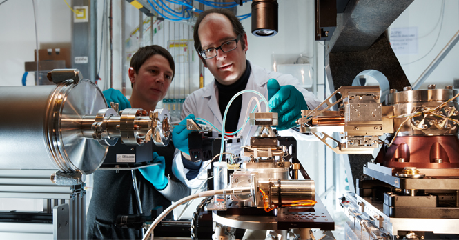 Forschung mit Photonen / Photon science Forschung mit Photonen / Photon science