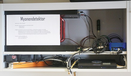 Szintillationszähler-Experiment Versuchsaufbau / Muon Detector Setup